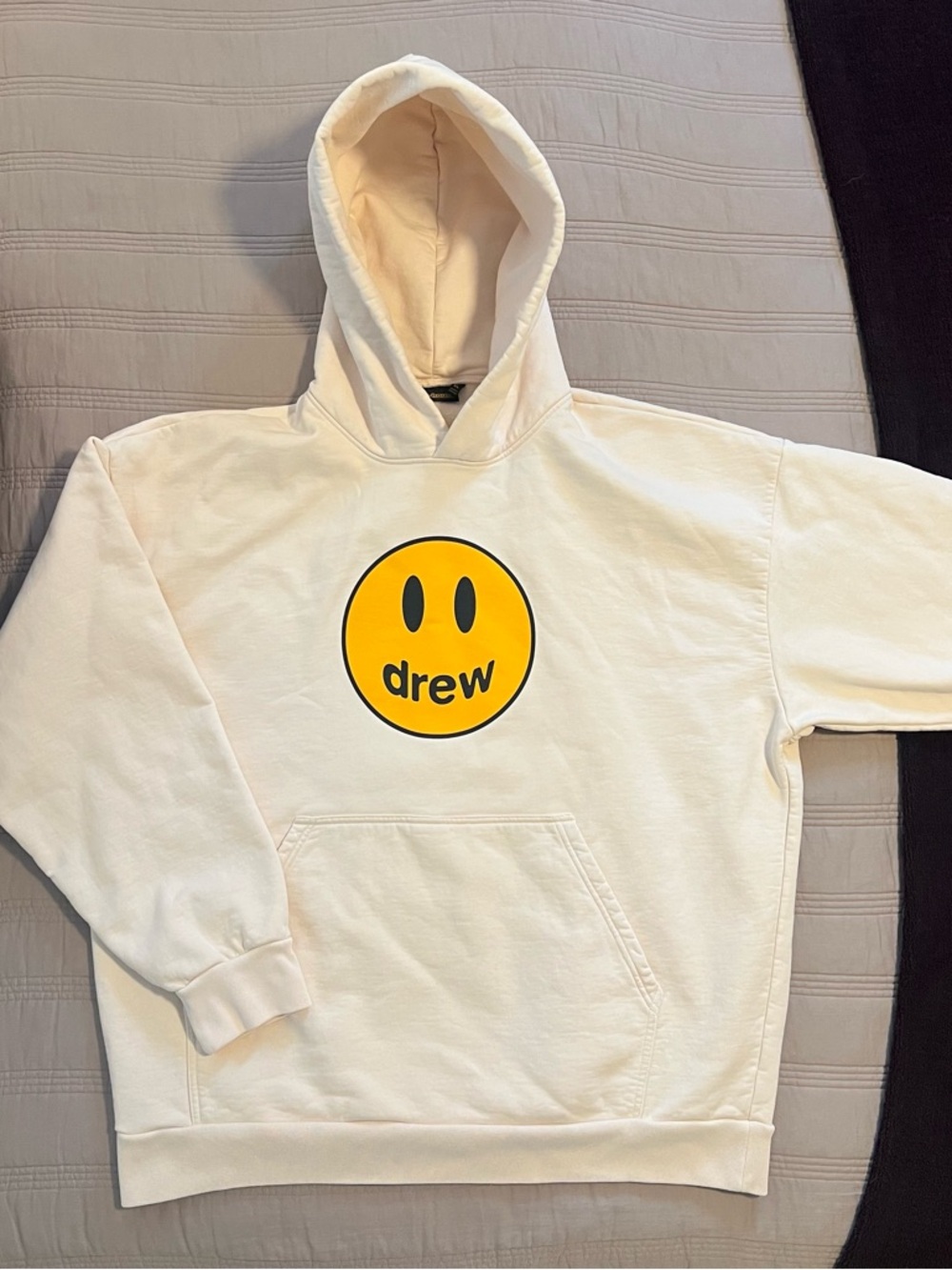 drew house Cream Hoodie with Yellow Logo Oversized Streetwear Size XL Smiley